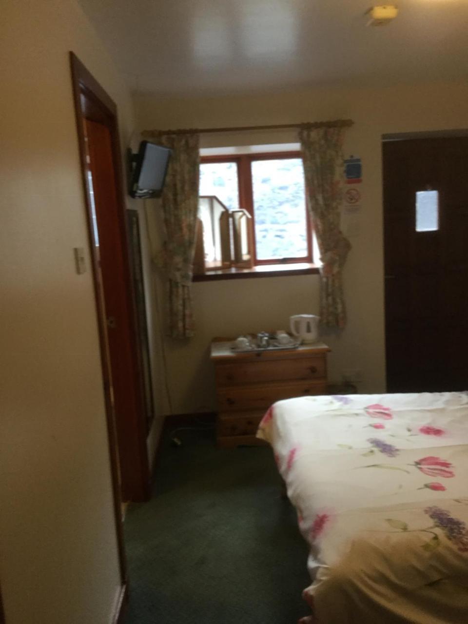 Fife Arms Guest House Dufftown Esterno foto